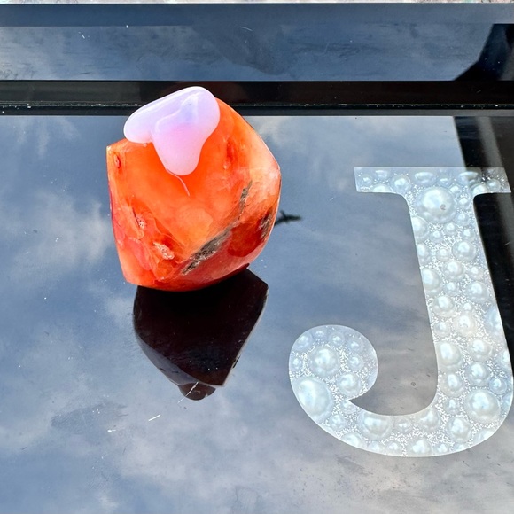 🔥 Natural Carnelian Agate Druzy Flame Carving - Picture 4 of 4